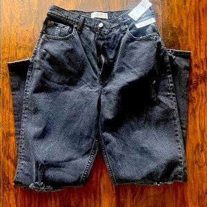 Abercrombie Curve Love Ultra High Rise 90s Straight Jean